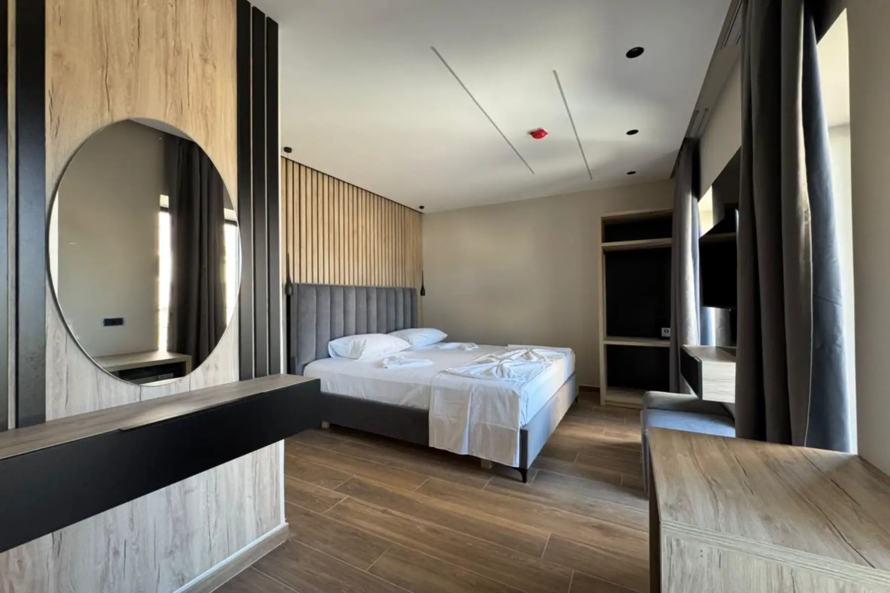 img_id_679567.54.47 (1).webp